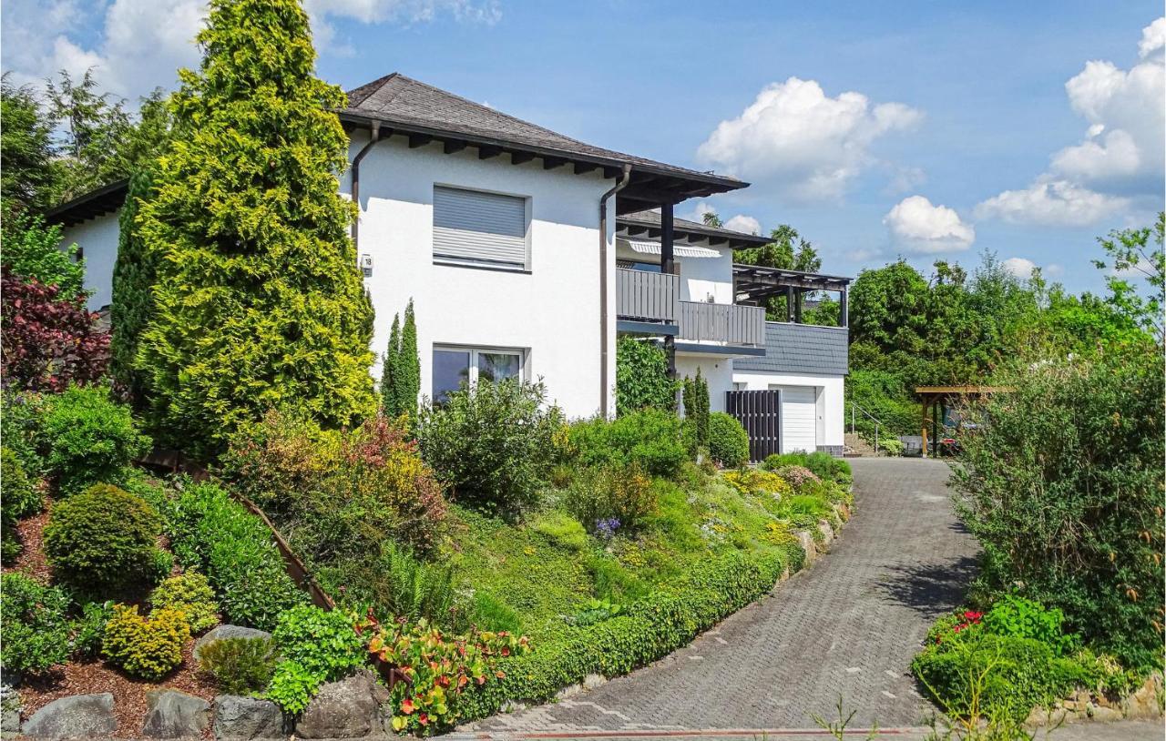 Beautiful Apartment In Dillenburg With Kitchen Eksteriør bilde