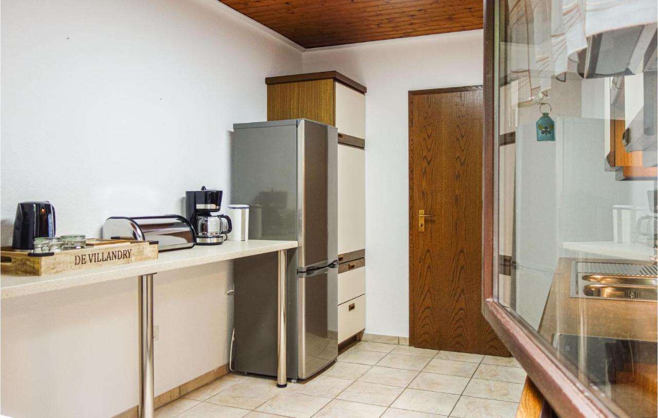 Beautiful Apartment In Dillenburg With Kitchen Eksteriør bilde