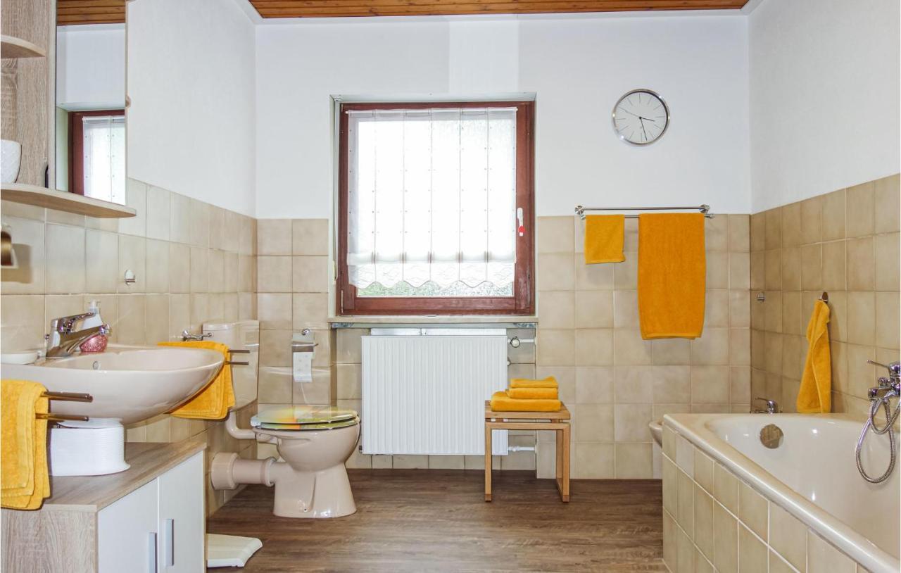Beautiful Apartment In Dillenburg With Kitchen Eksteriør bilde